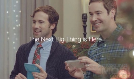 Предновогодние рекламные ролики Samsung Galaxy SIII с “огоньком”