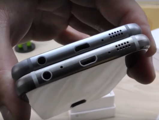 Пример неправильного расположения порта microUSB и наличие второго микрофона на нижней части рамки фейкового Samsung Galaxy S6