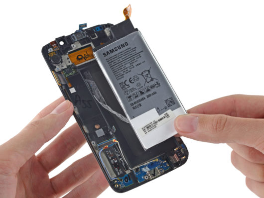 Замена аккумулятора на Samsung Galaxy S6 Edge