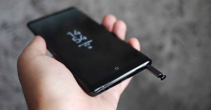 Нижний торец Samsung Galaxy Note 8